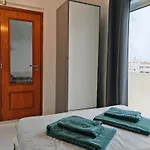 Oura Com Piscina E Vista Mar אלבופיירה